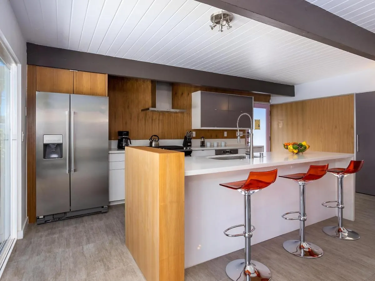 Villa Bubble Gum Modern: Mid-Century Alexander Palm Springs 0*,  Stati Uniti